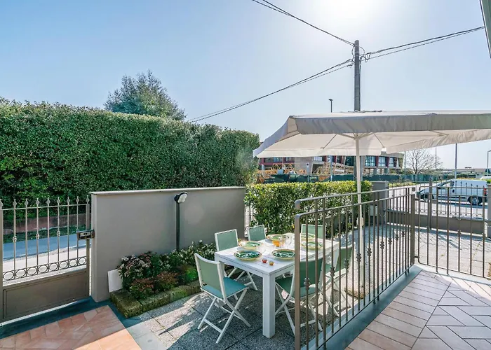 Solanum Tatil Evi Viareggio